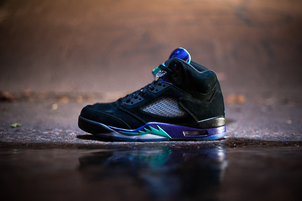 air-jordan-v-black-grape-release-reminder-3