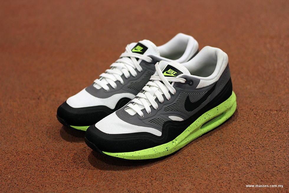 nike airmax lunar 1