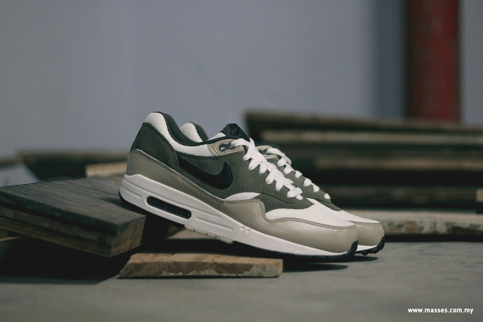 component Meander Preconception Nike Air Max 1 Essential "Summit White/Black-Dark Dune" Detailed Look -  MASSES