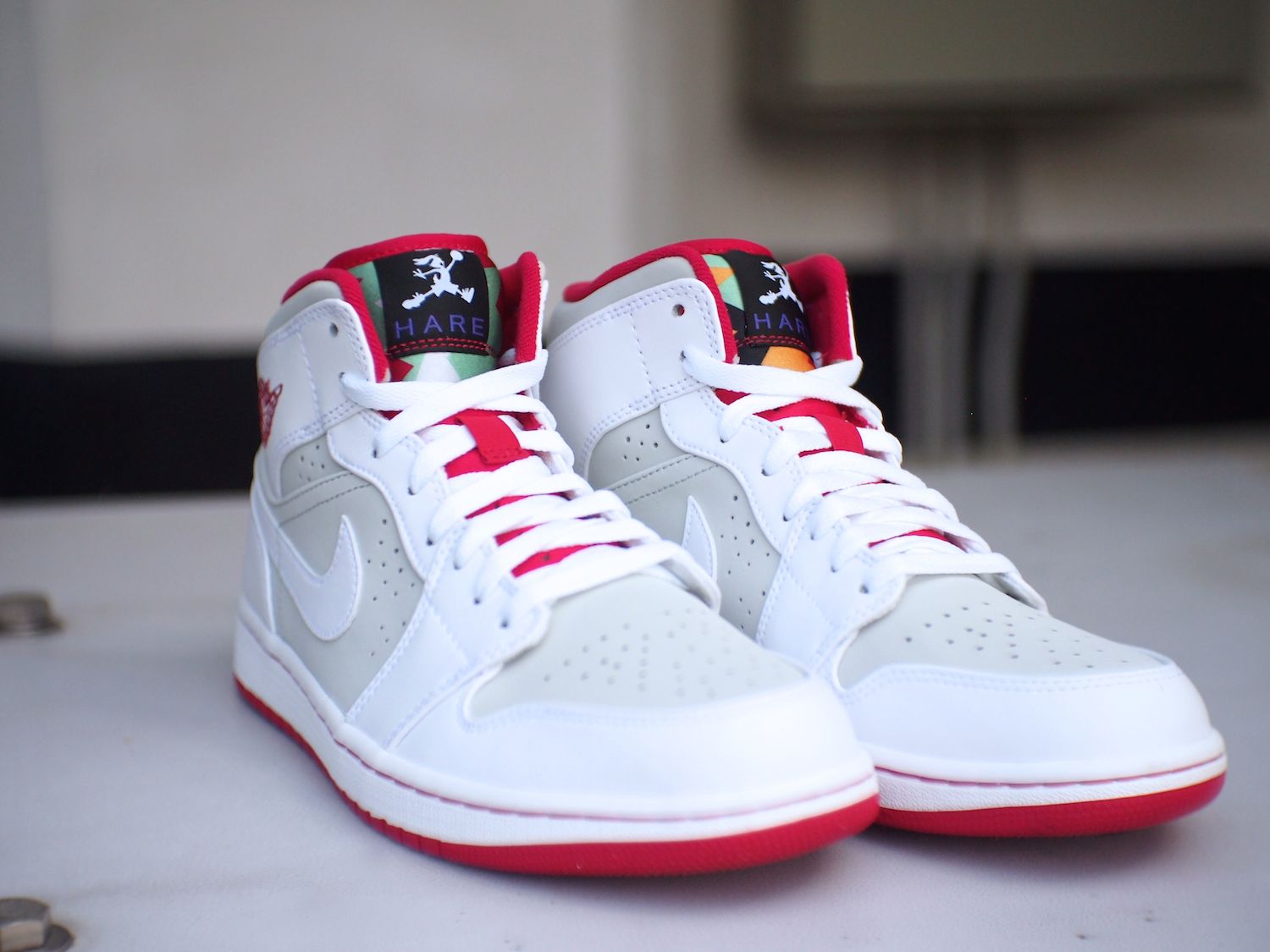 Air Jordan 1 "Hare" Easter Edition MASSES