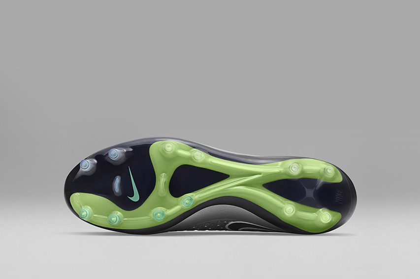 Nike magista opus liquid chrome deals