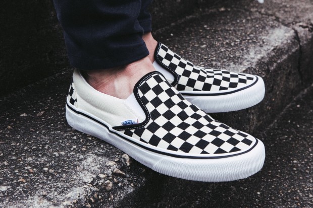 vans-classic-slip-on-2-04