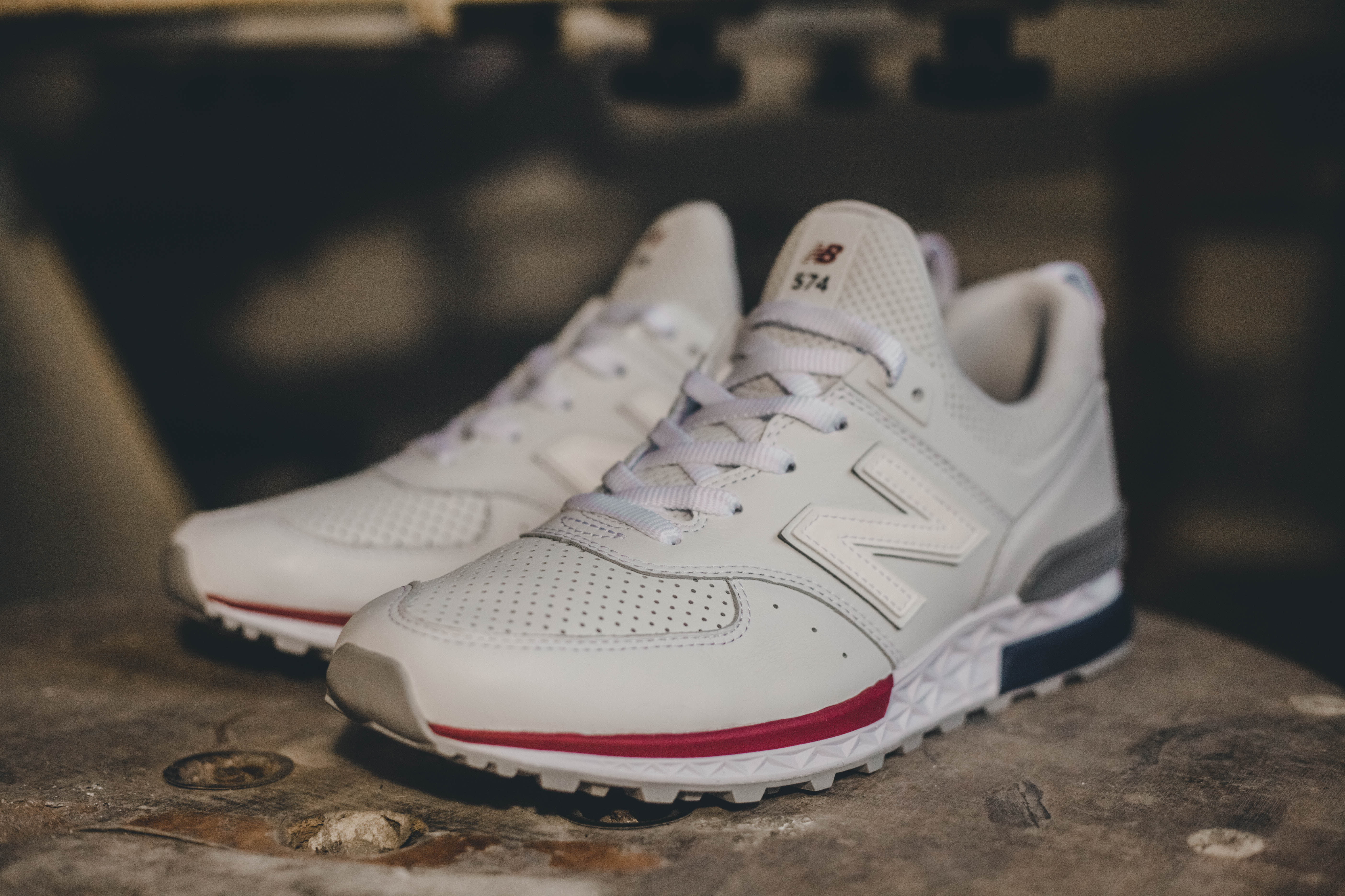 NEW BALANCE 574S FRIENDS AND FAMILY 