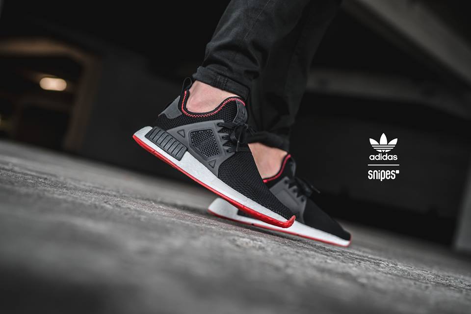 adidas nmd xr1 black contrast stitch