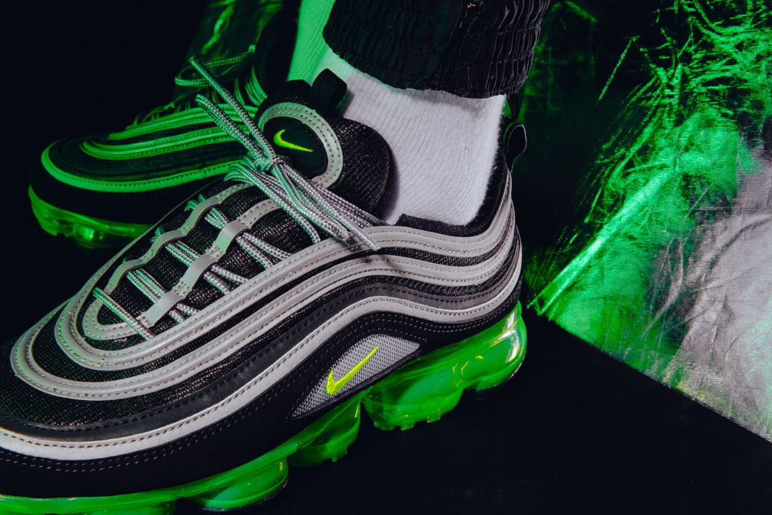 When Past Meets Future, Releases The Vapormax 97 'Japan' MASSES