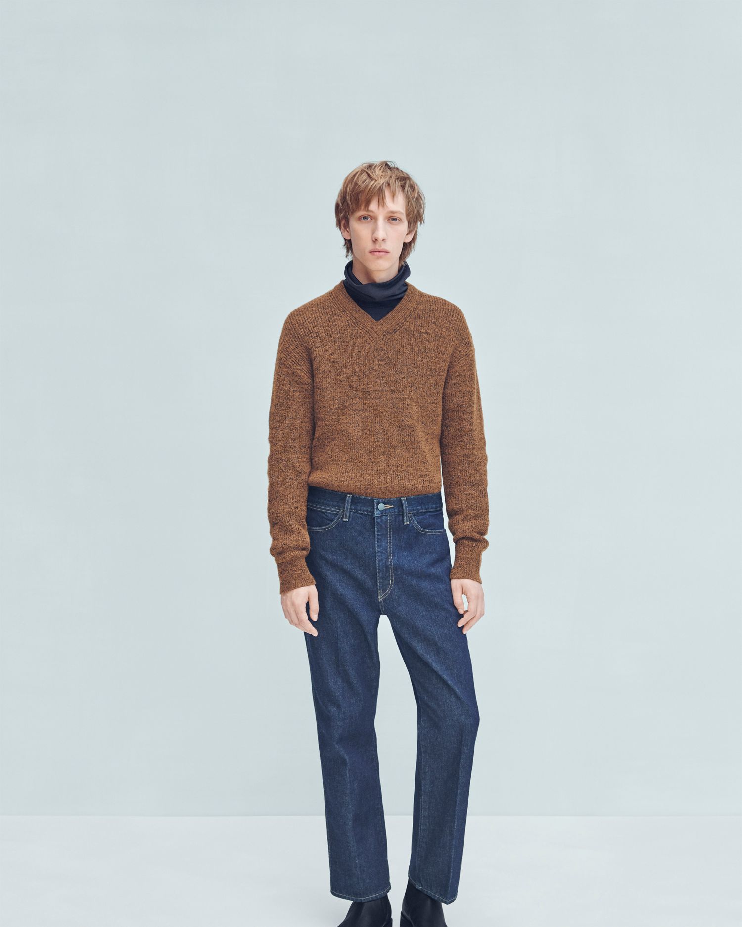 UNIQLO U Reinvents The Basics For Its Fall/Winter 19 Collection MASSES