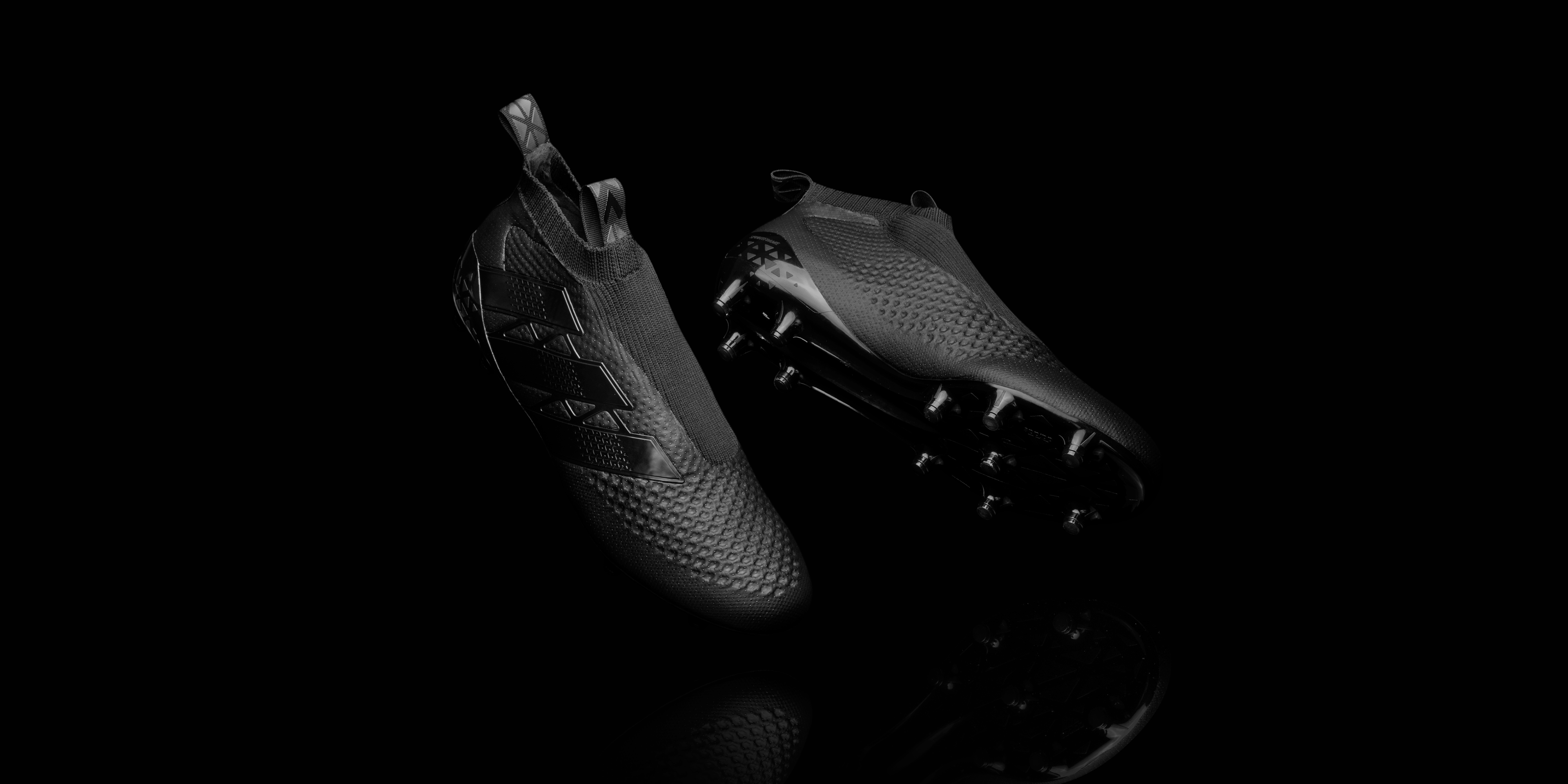 adidas Football Unveiled The First Laceless Boots. - MASSES