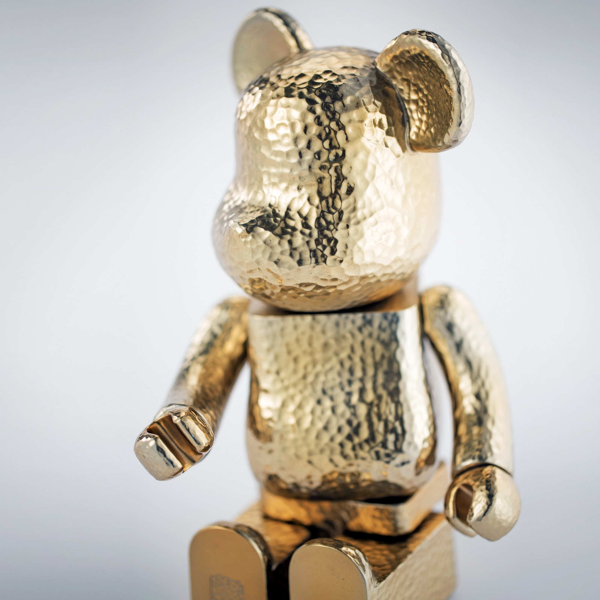 Royal Selangor x Medicom Toy Golden BE@RBRICK